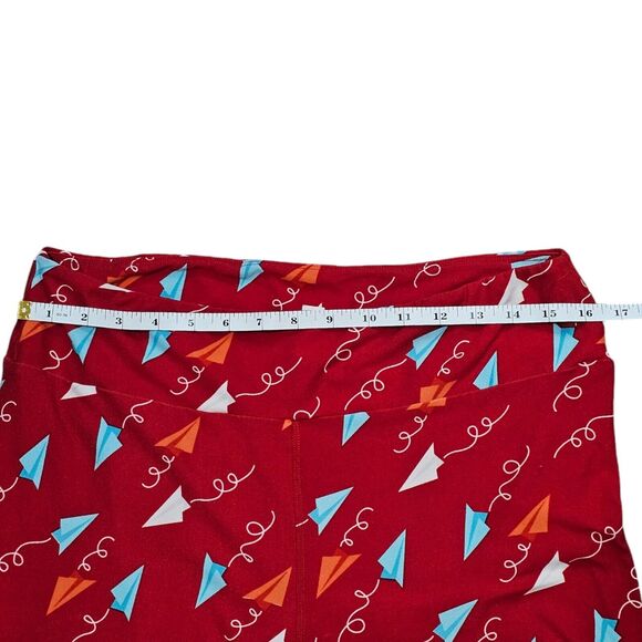 LuLaRoe Leggings Red Paper Airplane Pattern Size L/XL Tall Curvy - Picture 3 of 7